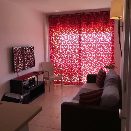 Torres Del Sol Apartment *